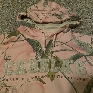 Cabela’s sweatshirt, hoodie, camouflage, pink
